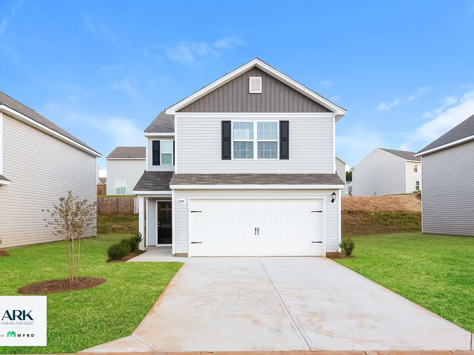 3 bed, 2.5 bath, 1679 sqft, $1,695 — Photo 1