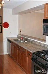 3rd image of 444 N Clay Ave APT 1G