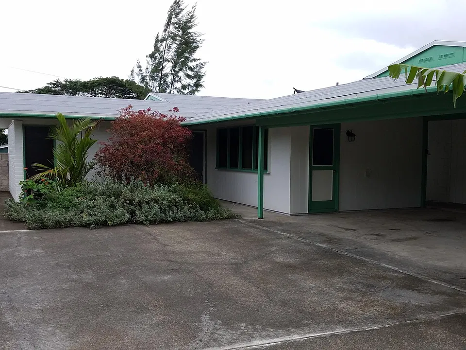 1120 Mokapu Blvd
