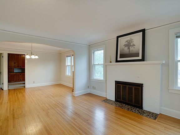4th image of 5051 Upton Ave S #2