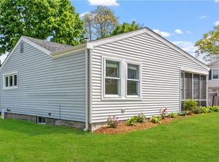 64 Pocasset Ave, Tiverton, RI 02878