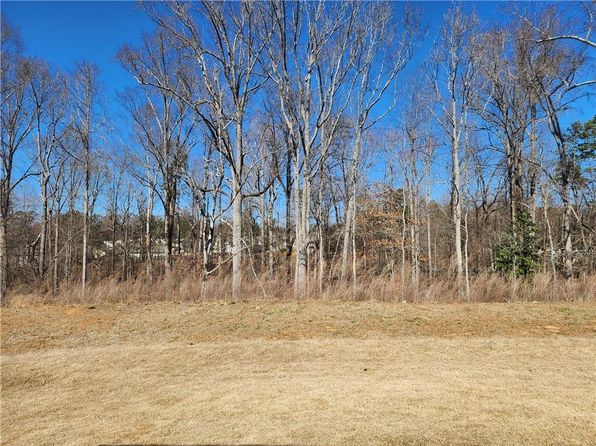 4549 Cypress Park Dr, Gainesville, GA 30504