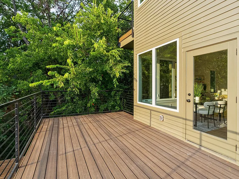 2309 Montopolis Dr #1 — Photo 24