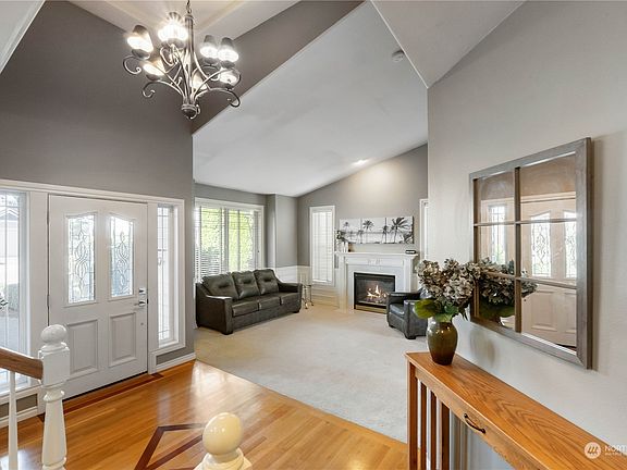 5th image of 9119 177th Street Ct E