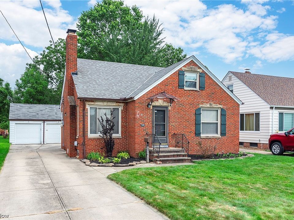 21356 Seabury Ave, Fairview Park, OH 44126 Zillow