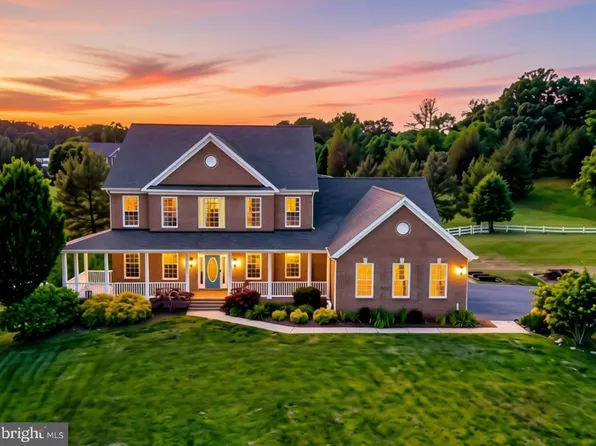7035 Wilderness Ct, Owings, MD 20736