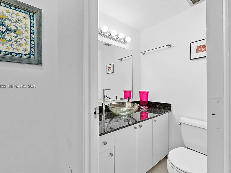 500 Bayview Dr #325 — Photo 30