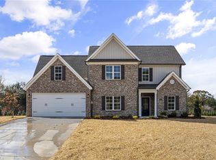 740 Cedar Dr, Winston Salem, NC 27107