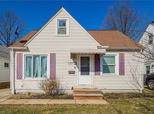 29947 Phillips Ave, Wickliffe, OH 44092