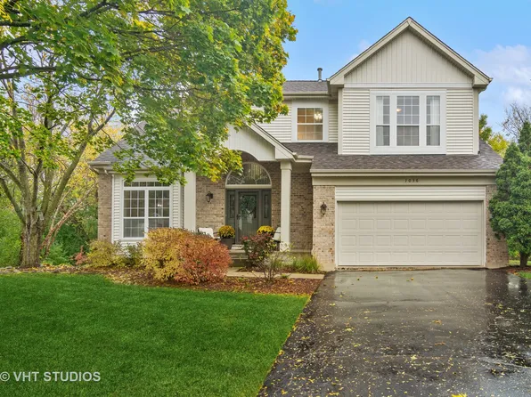 1036 Heather Ct, Fox River Grove, IL 60021