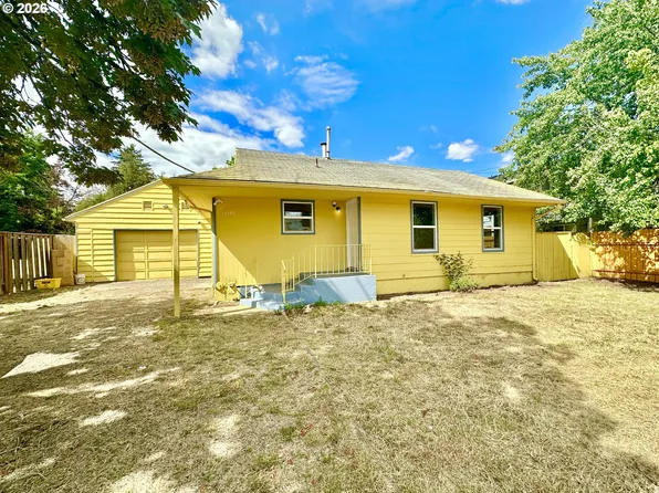 13545 SE Division St, Portland, OR 97236