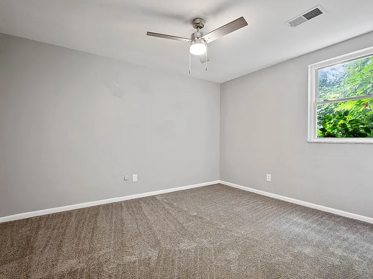4608 Coleridge Street — Photo 18