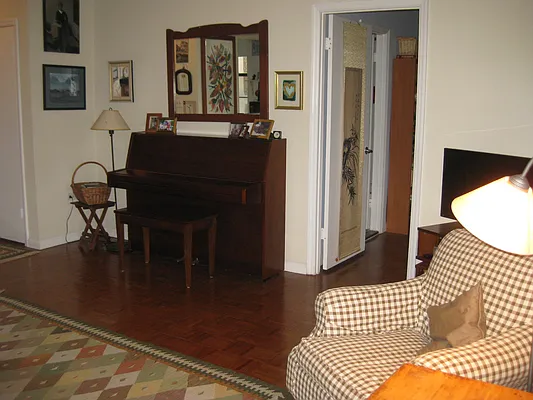 Rented by Brown Harris Stevens | media 48