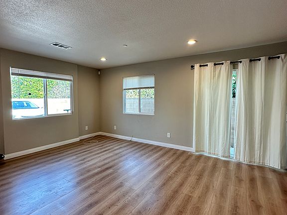 2nd image of 8258 Keim St