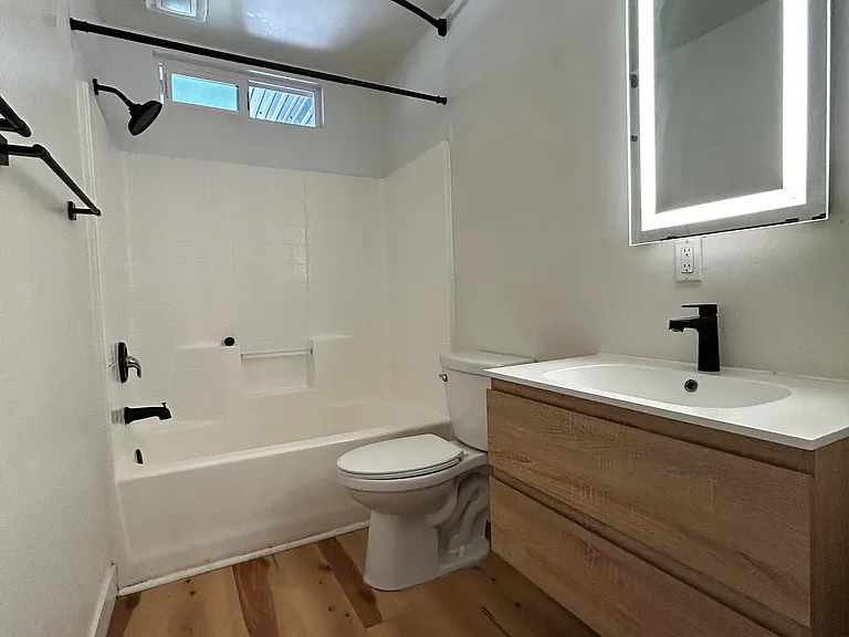 5525 Vida Ave — Photo 3