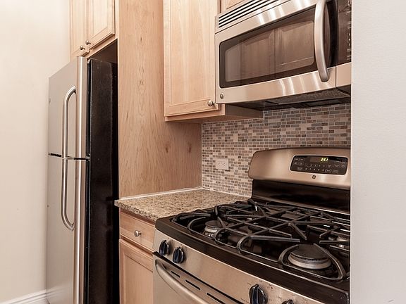 4th image of 99 Battery Pl APT 4S