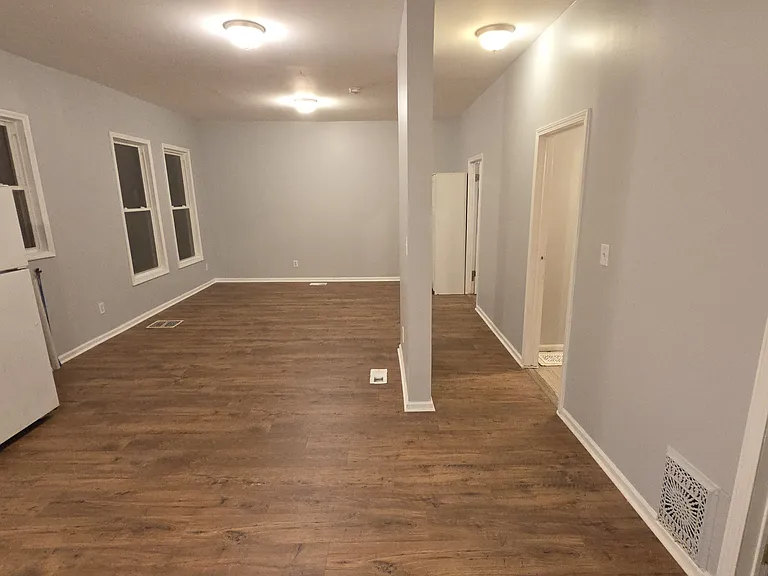 88 5th Ave #1 — Photo 4