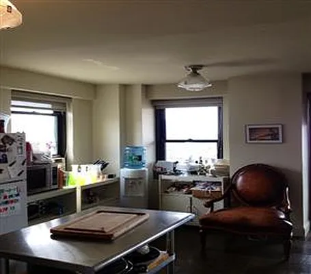 Sold by Douglas Elliman | media 23