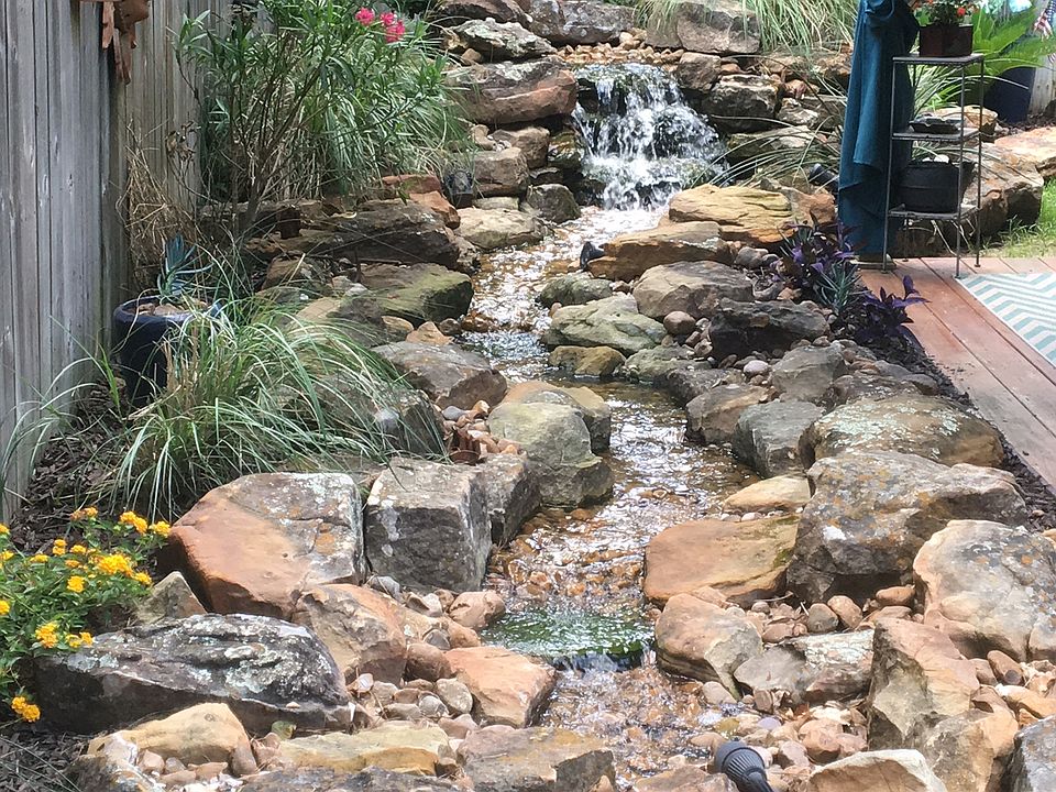 AWESOME BACKYARD 