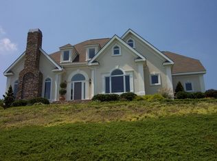 1851 Clearview Dr, Ringgold, GA 30736