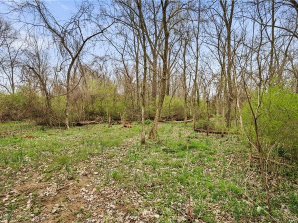 11378 Ann Dr NW, Baltimore, OH 43105