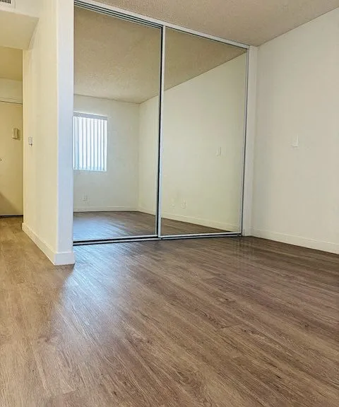Park Stanton Place Senior Apartments — Photo 35