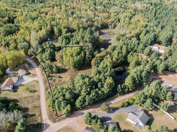 7131 S Dougs Cir, Lake Nebagamon, WI 54849