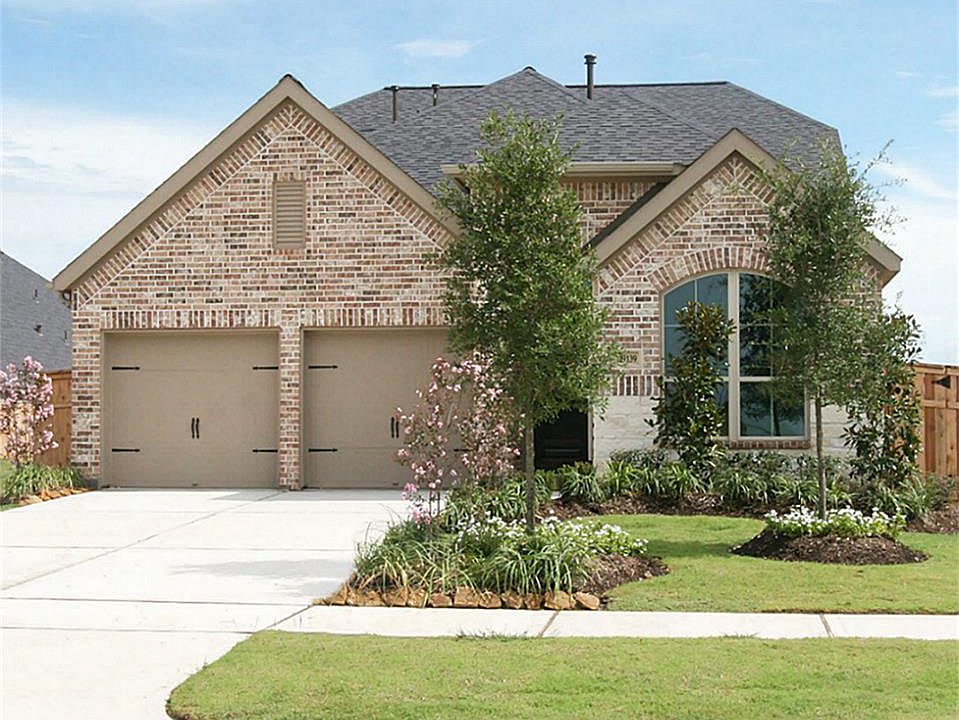 1st image of 29139 Crystal Rose Ln