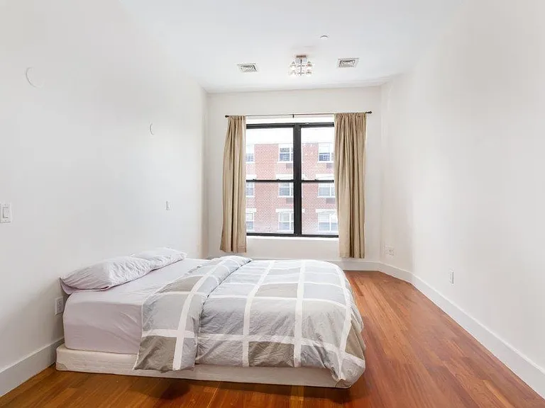 103 W 117th St #3 — Photo 10