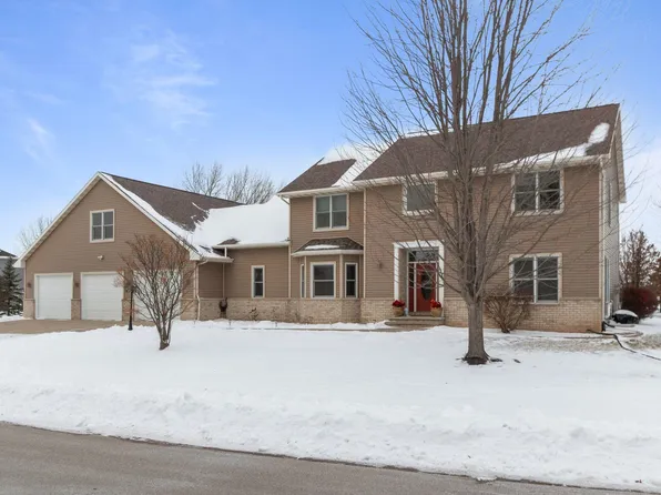 W5071 Cherrywood Ct, Sherwood, WI 54169