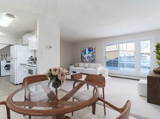 100 Hillcrest Pl SW, Edmonton, AB