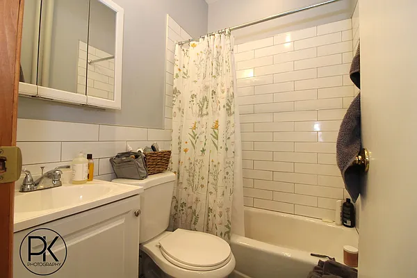 Rented by Proper Real Estate, LLC | media 8