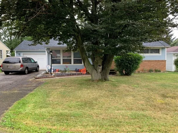 327 Neumann Ave, Galion, OH 44833