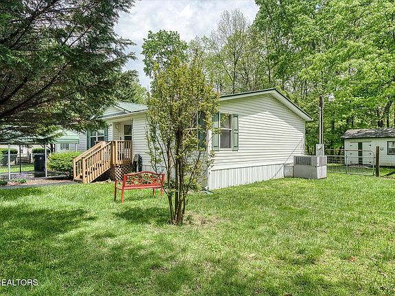 4th image of 6028 Loch Loosa Dr