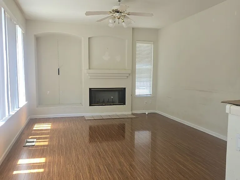 5152 Renaissance Ct — Photo 15
