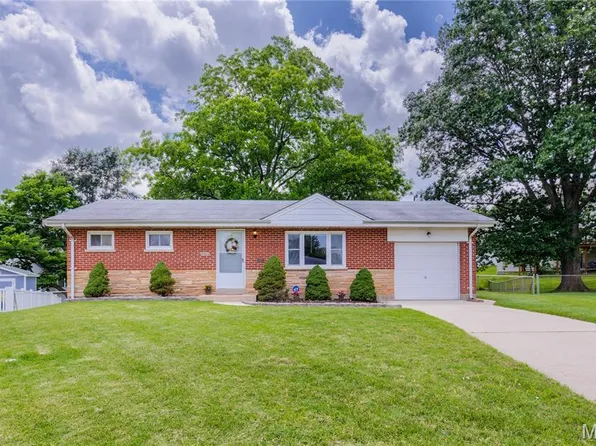 9965 Markhall Ln, Saint Louis, MO 63123