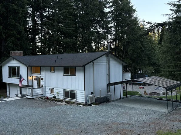 2742 Umatilla Dr, Oak Harbor, WA 98277