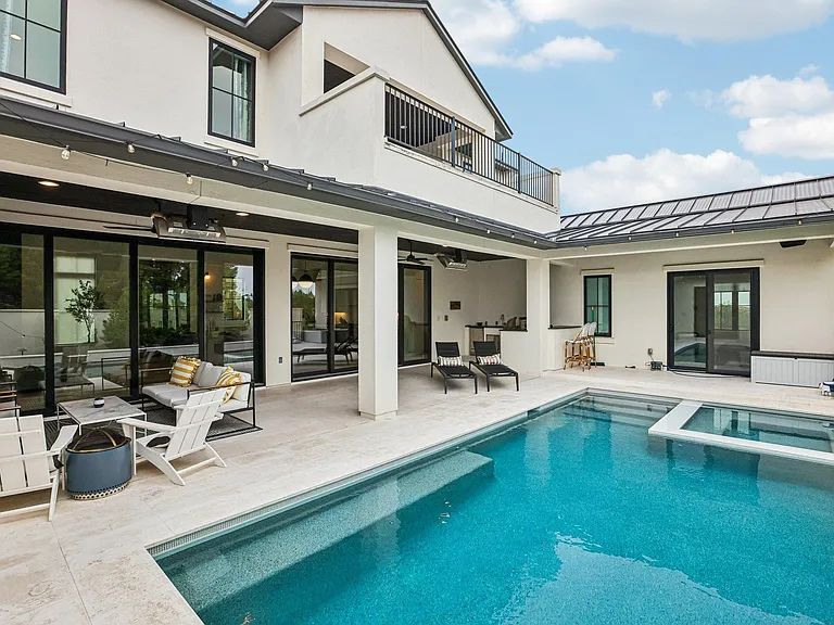 7021 Cielo Azul Pass — Photo 2