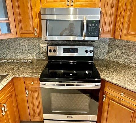 2nd image of 8225 Lake Dr APT 406