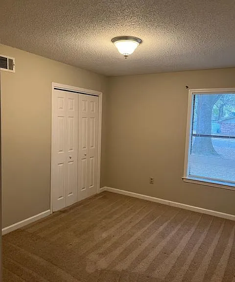 678 Twinwood Cv — Photo 3