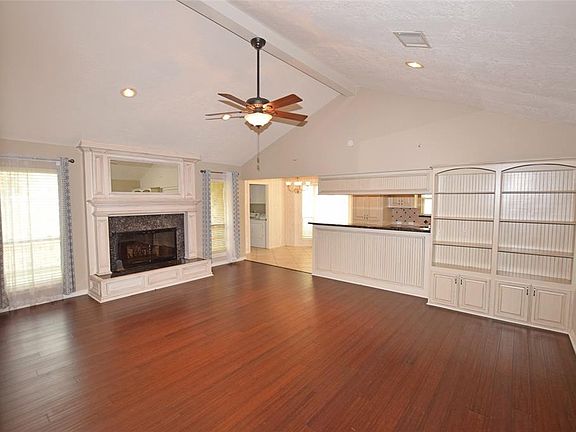 5th image of 12402 Thaman Dr