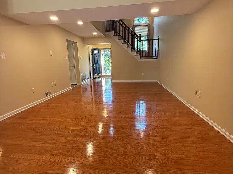 39 Majestic Way — Photo 4