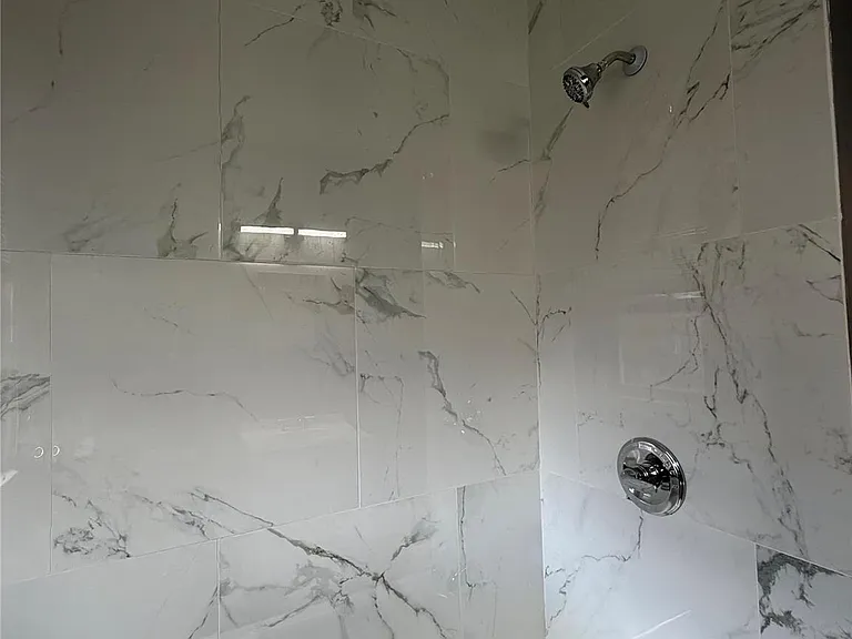 1441 W Euclid St — Photo 13