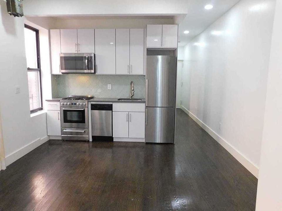 1st image of 2546 Ac Powell Blvd APT 15
