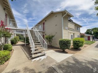 2055 Amanda Way APT 35, Chico, CA