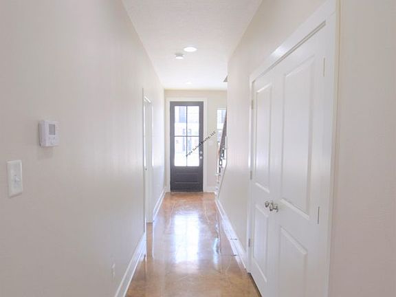 4th image of 3630 Croyant Ct