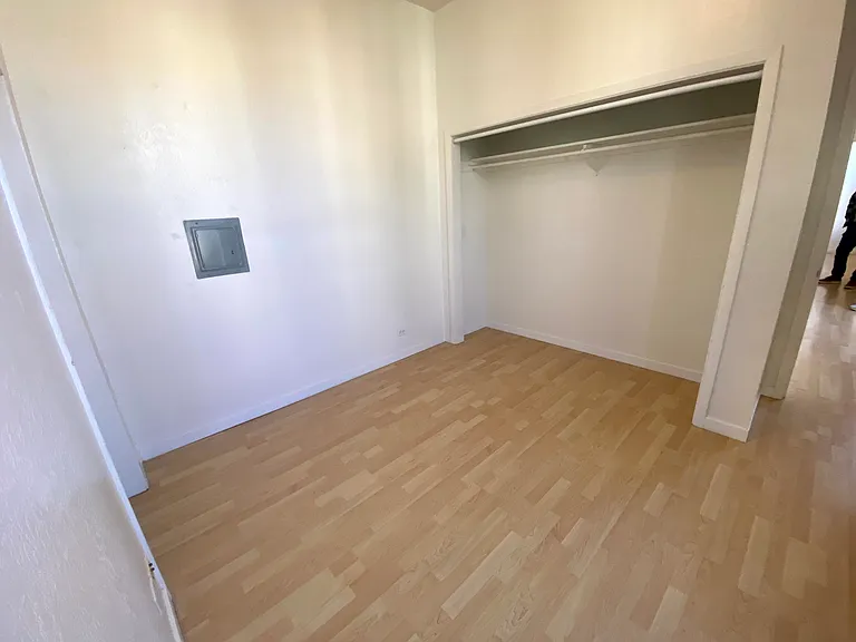 2903 Mission St #3 — Photo 10