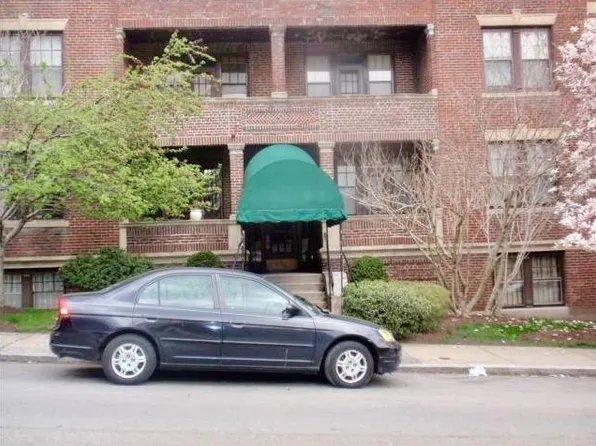 29 Mount Hood Rd, Brighton, MA