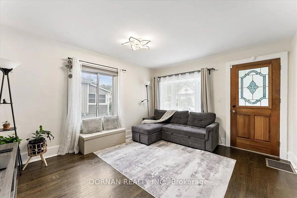 2 bed, $2,500 — Photo 4