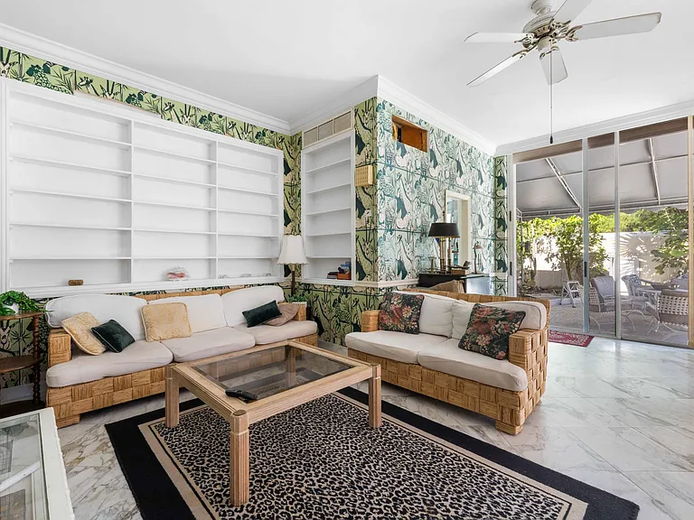 1048 S Ocean Blvd — Photo 17